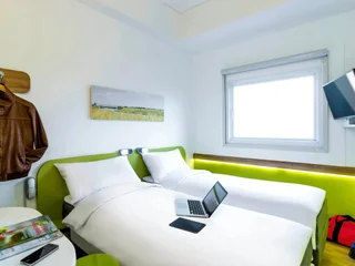 Сурабая: Deka Hotel Surabaya HR Muhammad