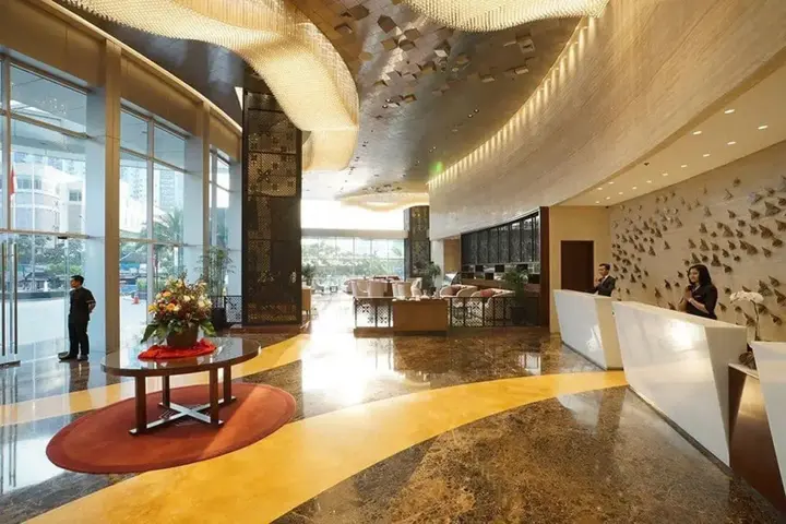 Депок: The Margo Hotel