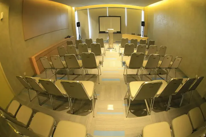 Сурабая: YELLO Hotel Jemursari Surabaya
