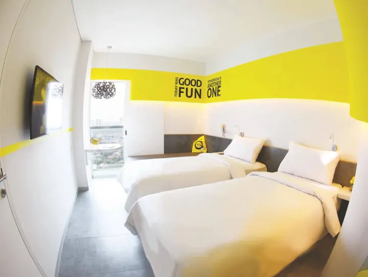 Сурабая: YELLO Hotel Jemursari Surabaya
