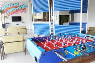 Сурабая: YELLO Hotel Jemursari Surabaya