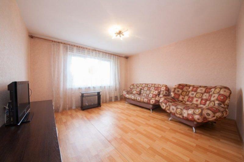 Красноярск: Apartments Kvartirov on str. 78 Dobrovolcheskoj brigady, bld.21