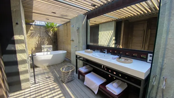 Маланг: Djoglo Luxury Bungalow