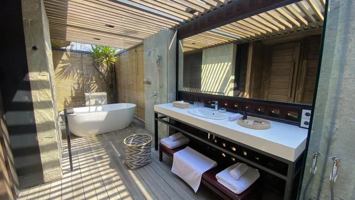 Маланг: Djoglo Luxury Bungalow