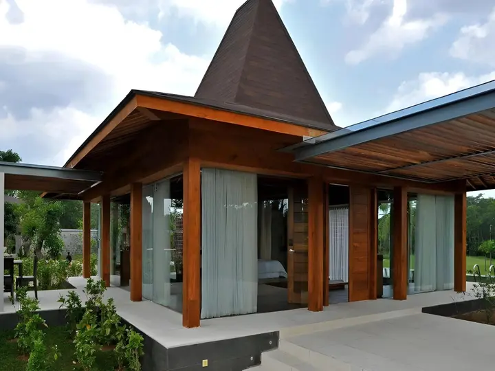 Маланг: Djoglo Luxury Bungalow