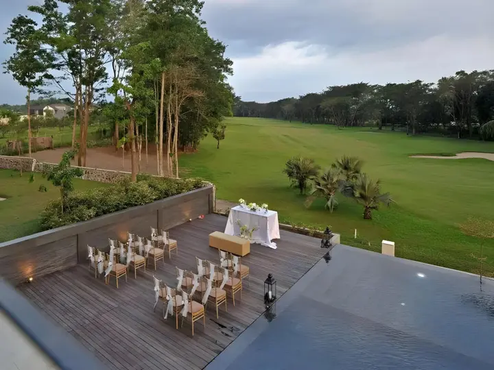 Маланг: Djoglo Luxury Bungalow