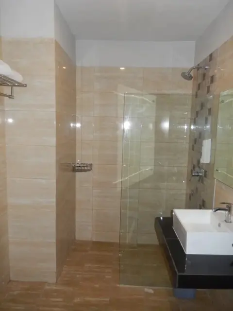 Суракарта: Grand Amira Hotel