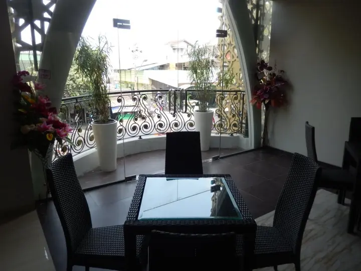 Суракарта: Grand Amira Hotel