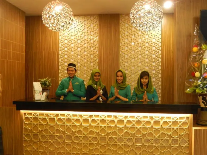 Суракарта: Grand Amira Hotel