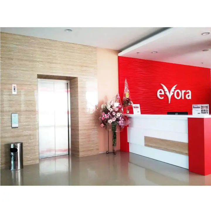 Сурабая: Evora Hotel