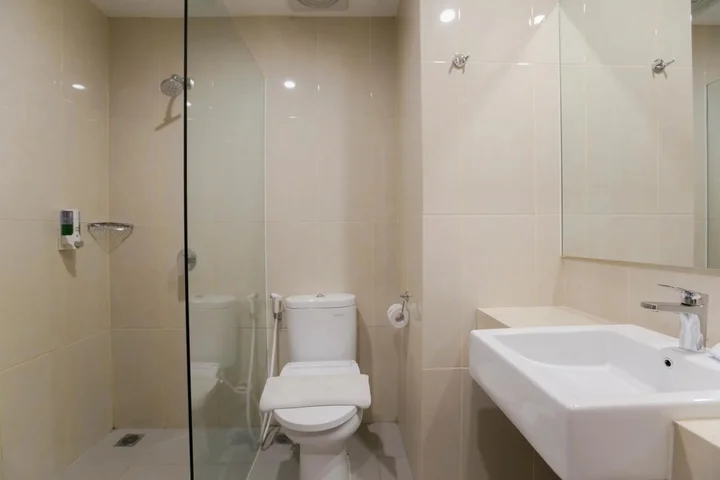 Сурабая: Evora Hotel