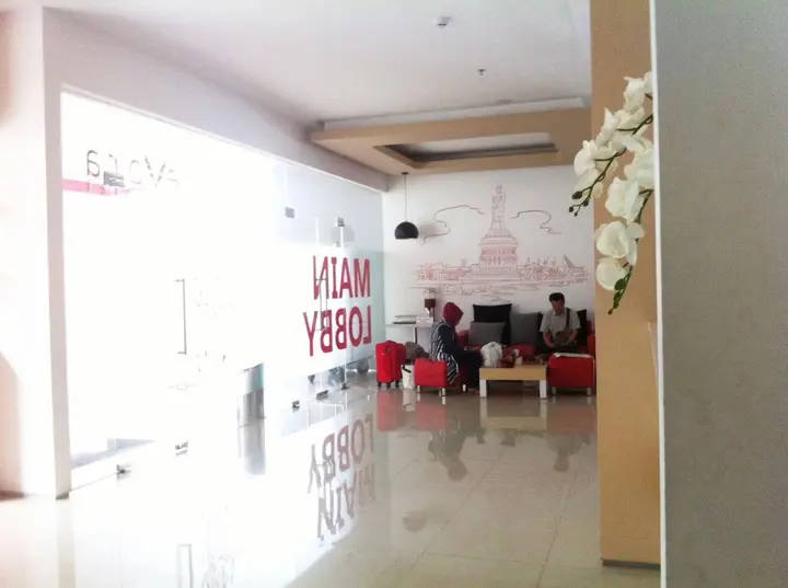 Сурабая: Evora Hotel