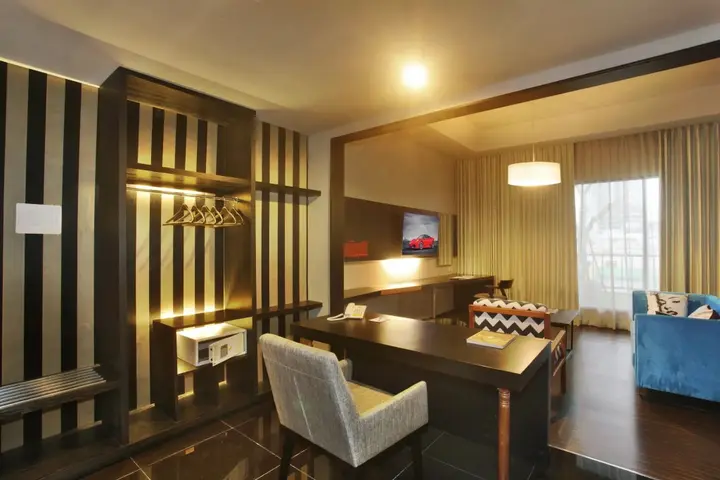 Джакарта: Cabin Hotel
