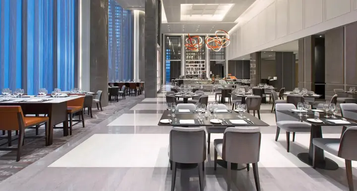 Джакарта: Sheraton Grand Jakarta Gandaria City Hotel