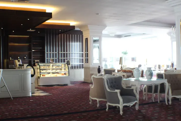 Сурабая: Golden Tulip Legacy Surabaya