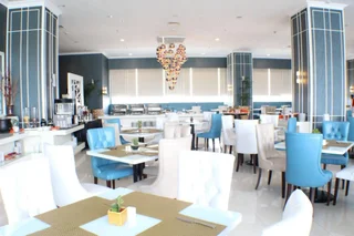 Сурабая: Golden Tulip Legacy Surabaya