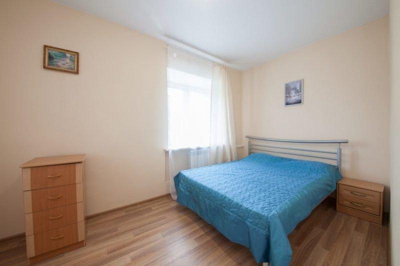 Красноярск: Apartments Kvartirov on str. Krasnaya ploshchad, bld. 1