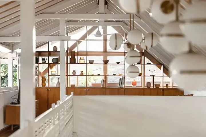 Лембонган-Айленд: Island House