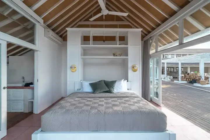 Лембонган-Айленд: Island House