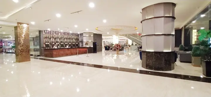 Grand Paragon — фото 3