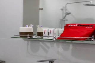 Джакарта: RedDoorz Plus @ Guntur Raya Setiabudi