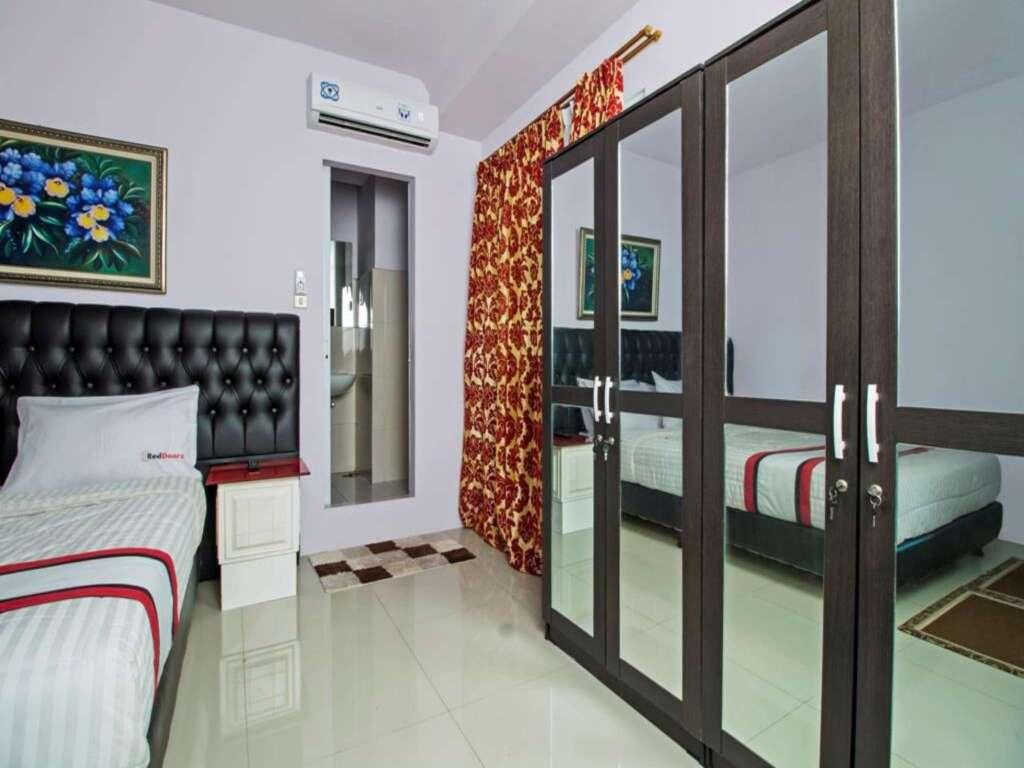 Джакарта: RedDoorz Plus @ Guntur Raya Setiabudi