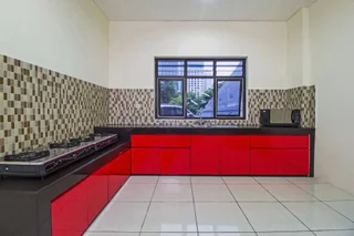 Джакарта: RedDoorz @ Karet Kuningan