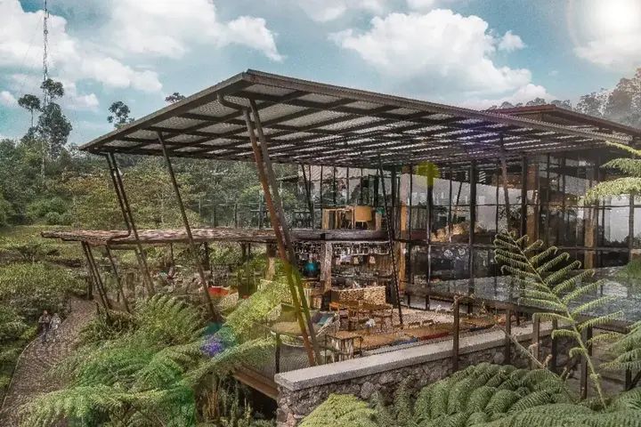 Паромпонг: Dusun Bambu Resort
