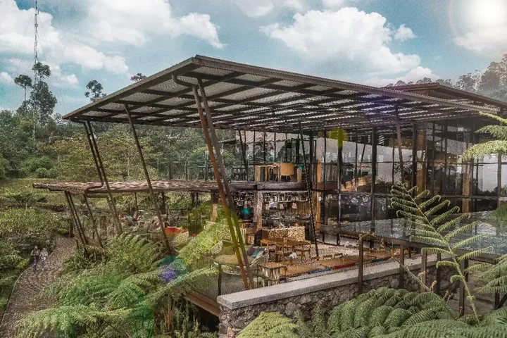 Паромпонг: Dusun Bambu Resort