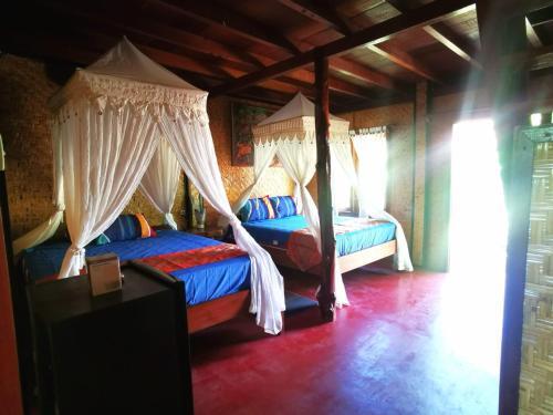 Гили-Мено: Kampung Meno Bungalows