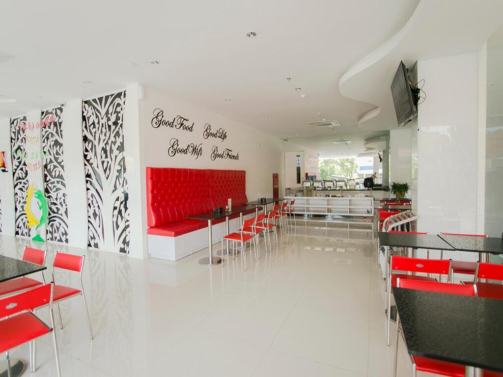Сурабая: The WIN hotel