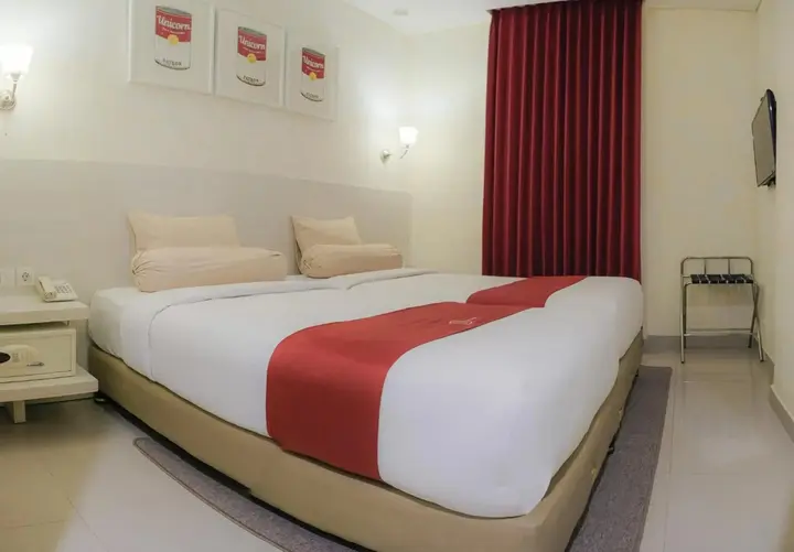 Сурабая: The WIN hotel