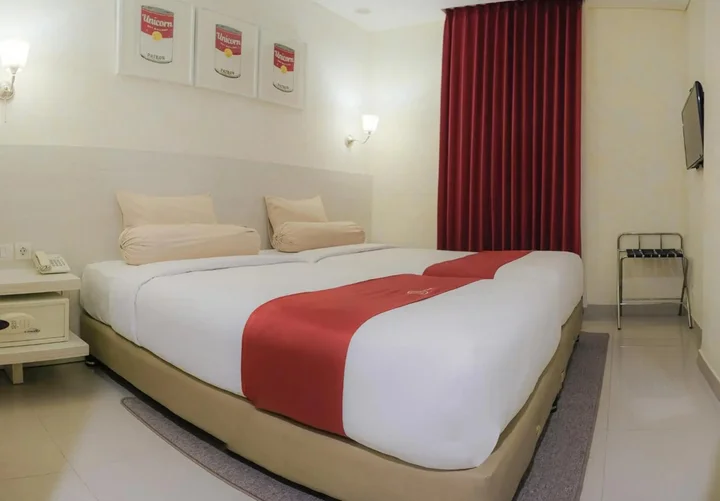 Сурабая: The WIN hotel