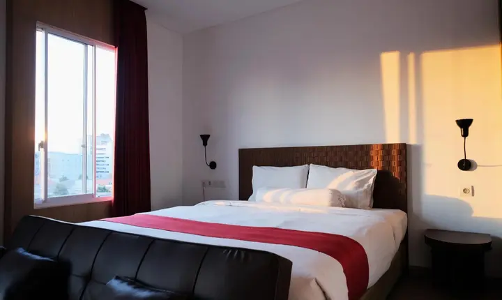 Сурабая: The WIN hotel
