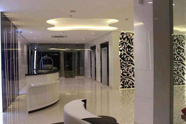 Сурабая: The WIN hotel