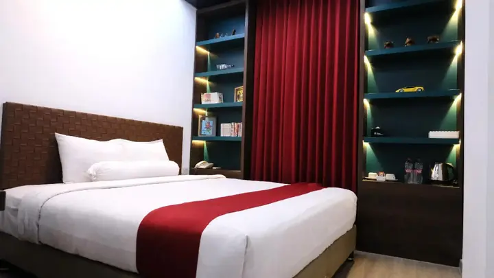 Сурабая: The WIN hotel