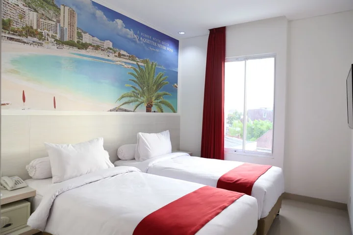 Сурабая: The WIN hotel