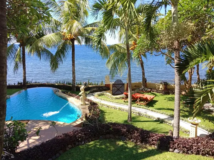 Тембок: Teluk Indah Beach & Pool Villa