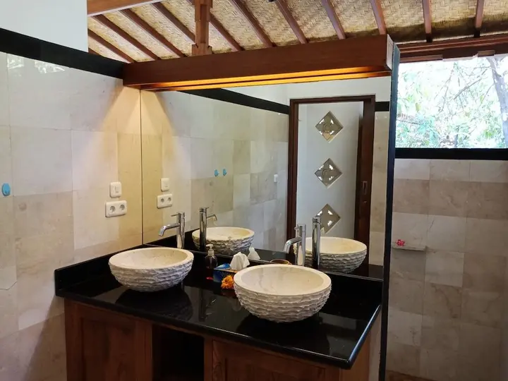 Тембок: Teluk Indah Beach & Pool Villa