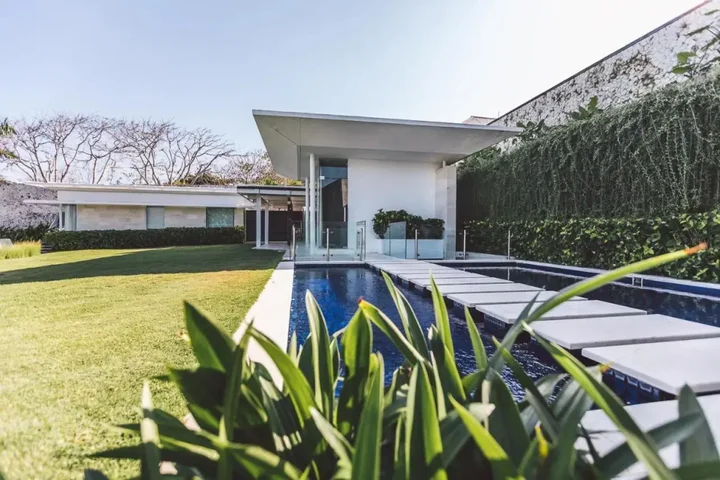 Унгасан: Villa Latitude Bali