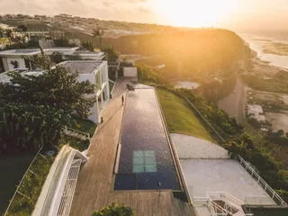 Унгасан: Villa Latitude Bali