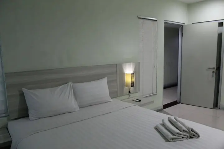 Джокьякарта: Sky Hotel Jogja