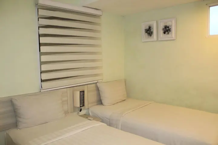 Джокьякарта: Sky Hotel Jogja