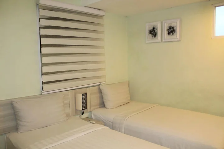 Джокьякарта: Sky Hotel Jogja