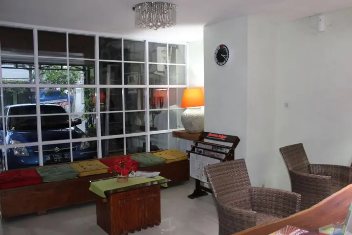 Джокьякарта: Sky Hotel Jogja