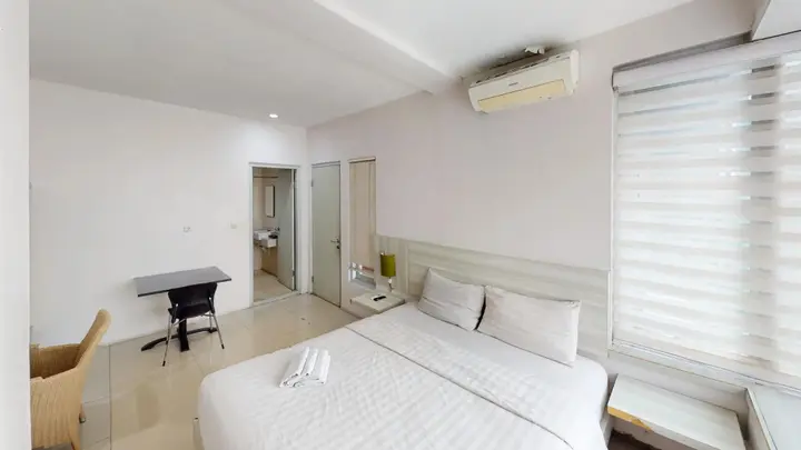 Джокьякарта: Sky Hotel Jogja