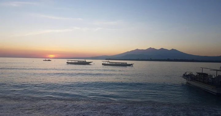 Гили-Мено: Kura Kura Beach Resort