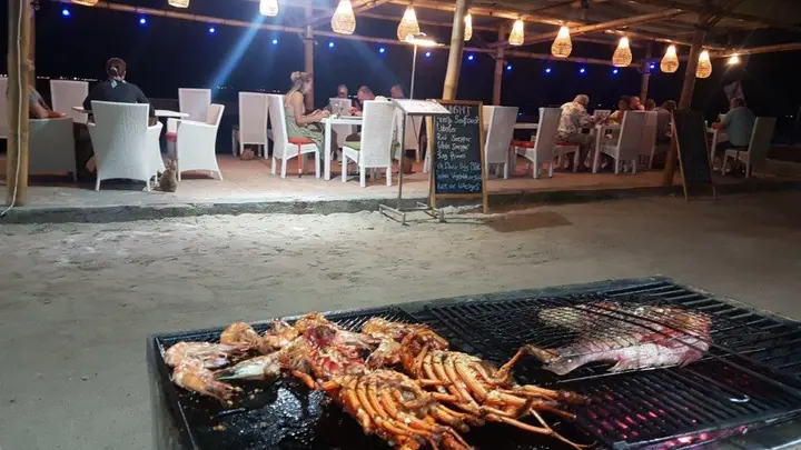 Гили-Мено: Kura Kura Beach Resort