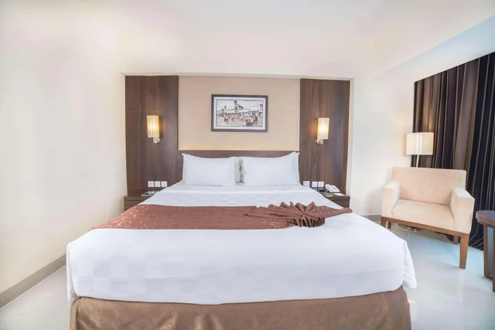 Сурабая: Best Western Papilio Hotel