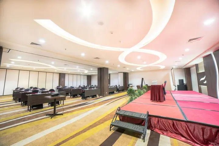 Сурабая: Best Western Papilio Hotel